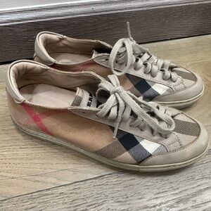Burberry House check sneakers size 36